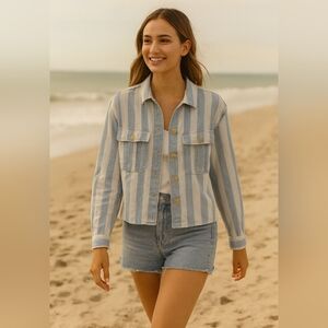 Small AEO Blue & White Striped Button Down Shirt Linen Blend Coastal Neutrals